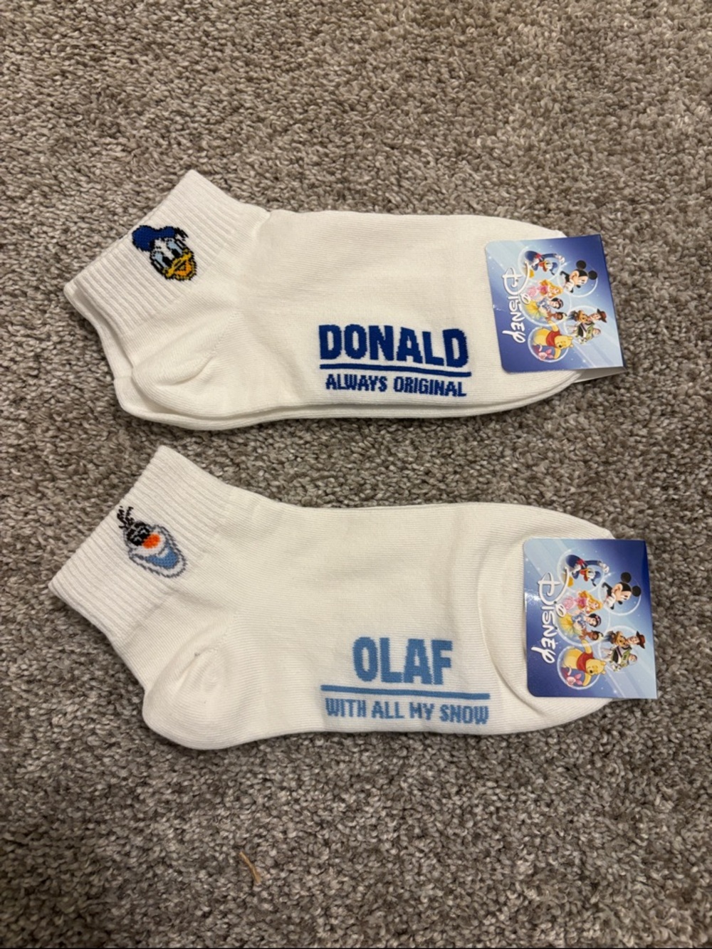 Disney White Ankle Socks - Donald Duck & Olaf Characters